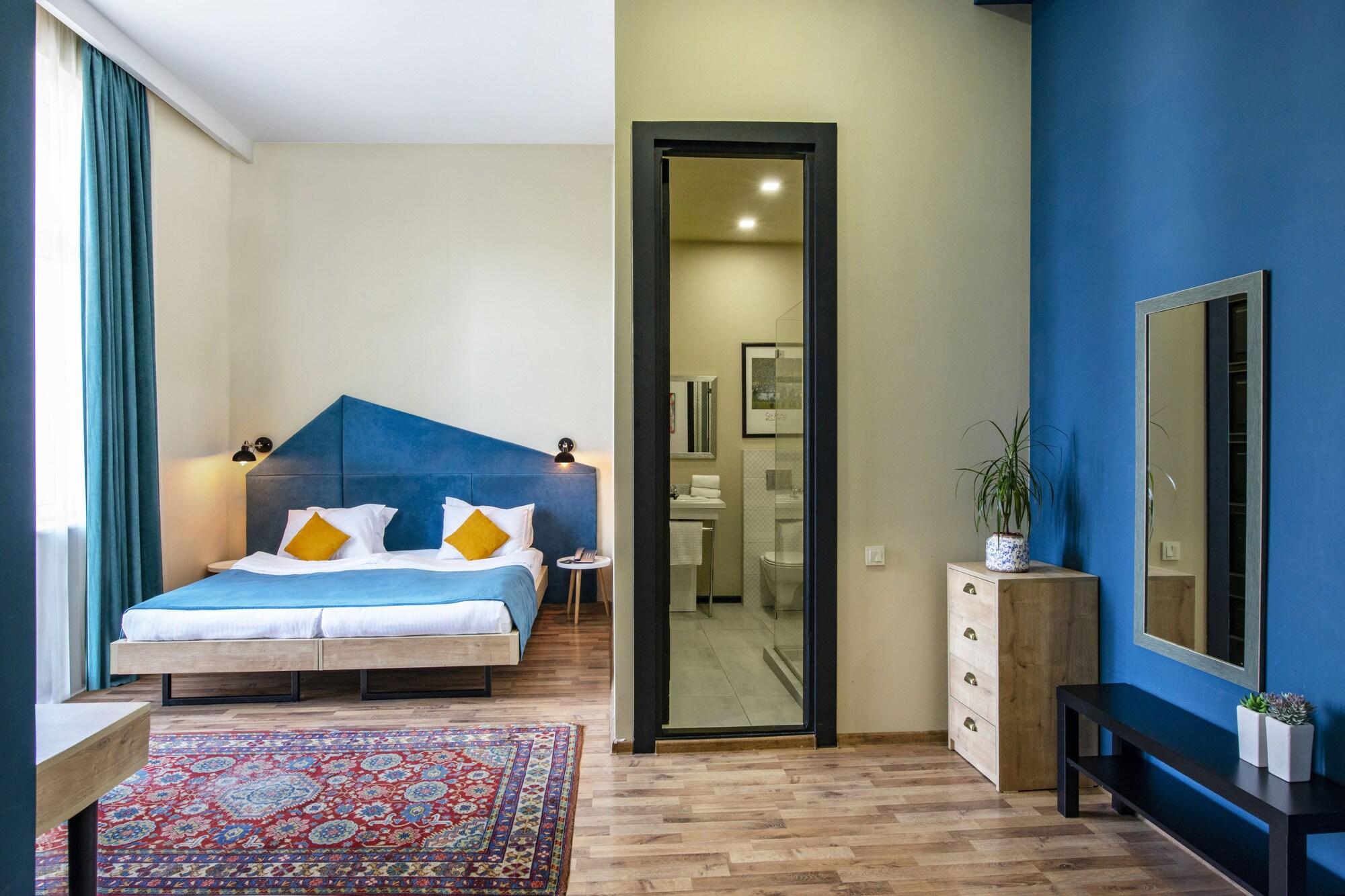 Alphabet Boutique Hotel Tbilisi Exteriör bild