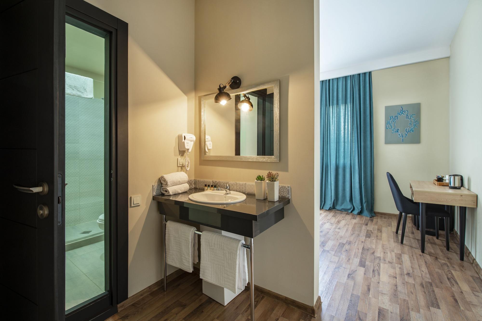 Alphabet Boutique Hotel Tbilisi Exteriör bild